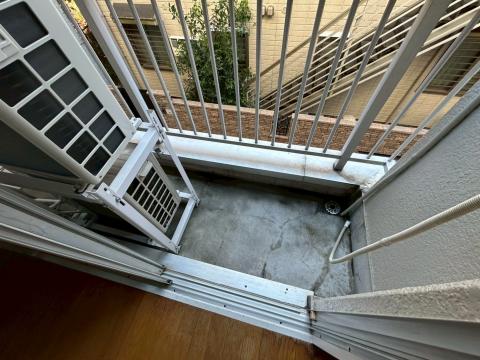 武蔵小山賃貸マンションでベランダ既存写真