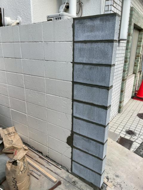 武蔵小山にある企業様破損したブロック壁完成写真