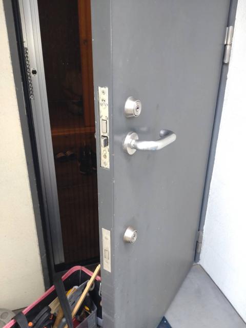西小山の一戸建ての玄関既存の写真