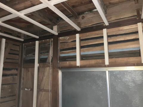 西小山の戸建て下地工事の状況の写真