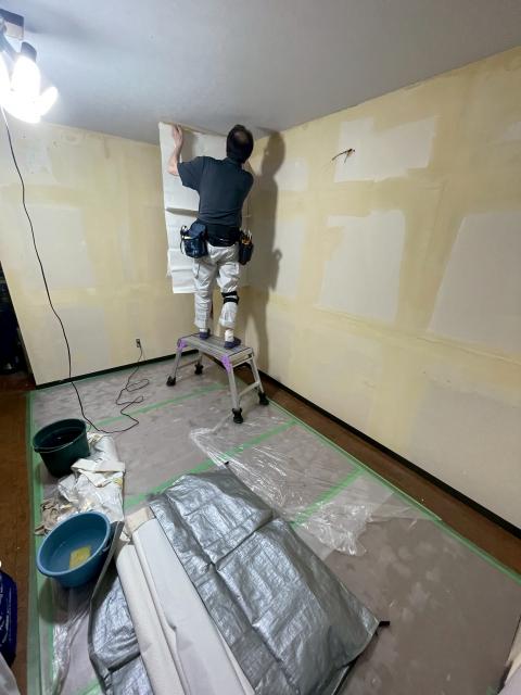 武蔵小山の飲食店壁張替え工事既存写真1