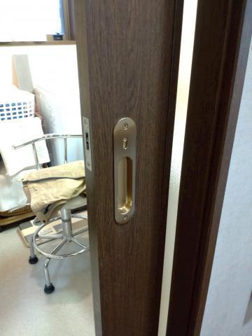 武蔵小山でトイレに鍵設置表から見た写真