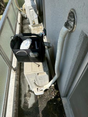品川区戸越で経年劣化したエアコン交換室外機の既存写真