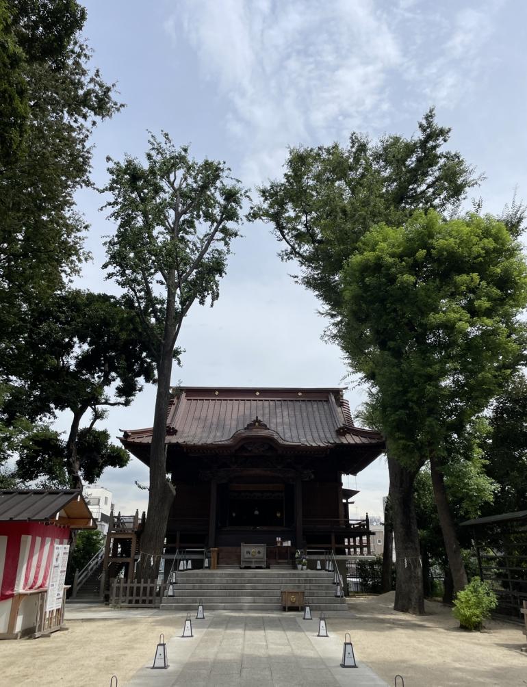 9期目に向けて神社で写真