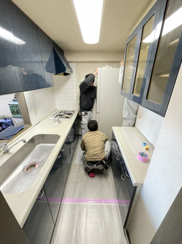 品川区のマンションでキッチン交換の写真