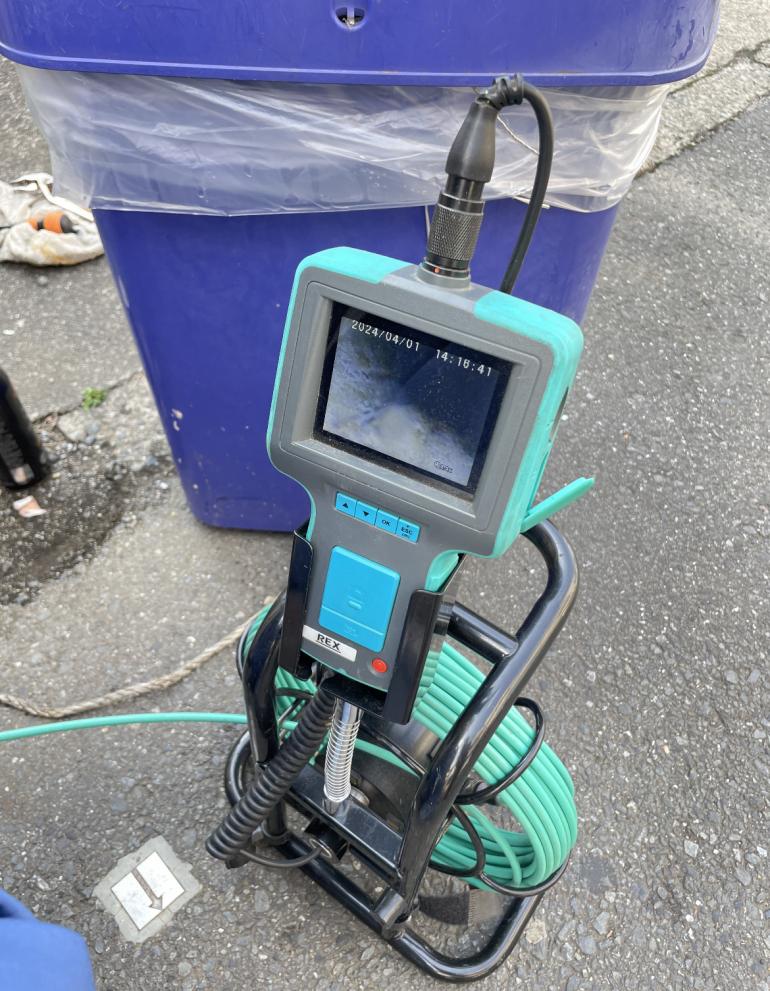 品川区で排水管の調査写真