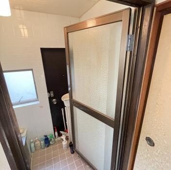品川区の武蔵小山で浴室ドアノブの破損調査で伺いました