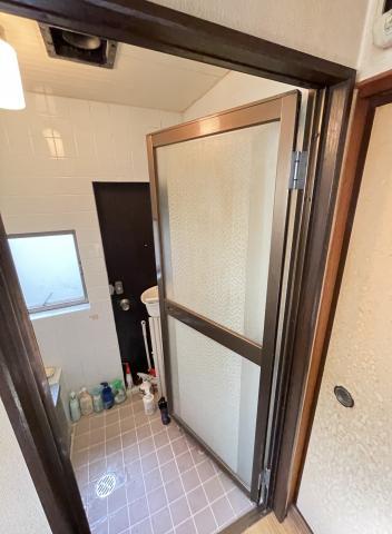 武蔵小山で浴室ドアノブの破損調査写真