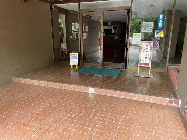 品川区小山台のマンションにスロープと手すりの設置状況確認写真