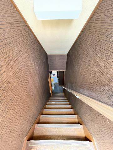 品川区小山台の一戸建てで階段手摺設置工事