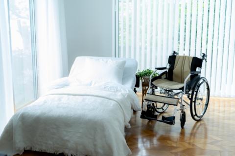 車椅子が使いやすい広めの部屋