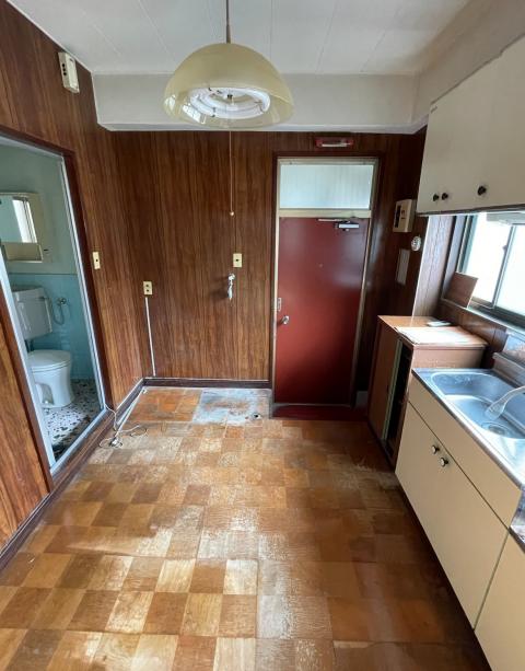 武蔵小山賃貸マンション既存のキッチン、トイレ等写真