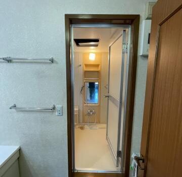 西小山でユニットバス交換で養生をしました