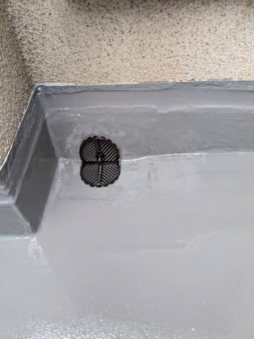 品川区大井でベランダ防水工事トップコート塗布で仕上げた写真