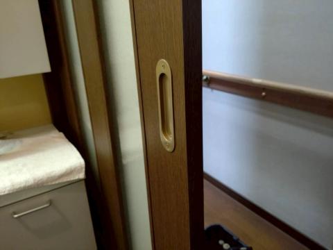 武蔵小山でトイレに鍵がついていない既存写真