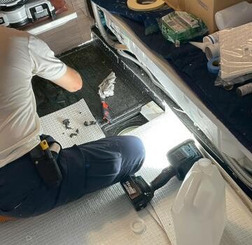 品川区戸越で浴室ユニットバスの床破損の補修をしました