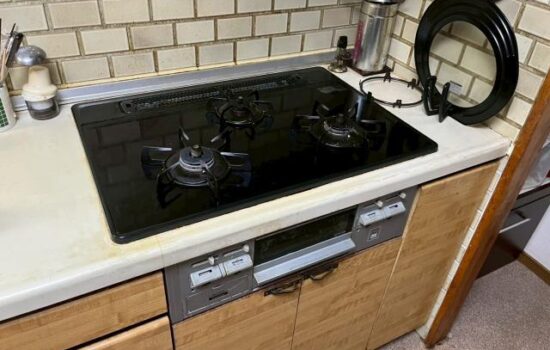 西小山で古くなったガスコンロの交換をご相談いただきました