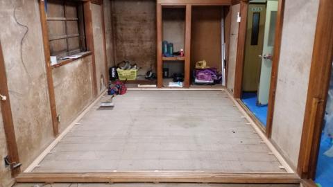 品川区荏原既存の診療室張替えをする写真