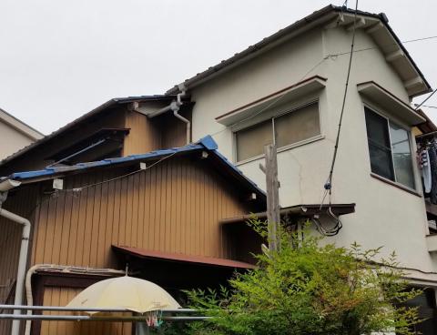 品川区小山台外壁のクラックのある写真
