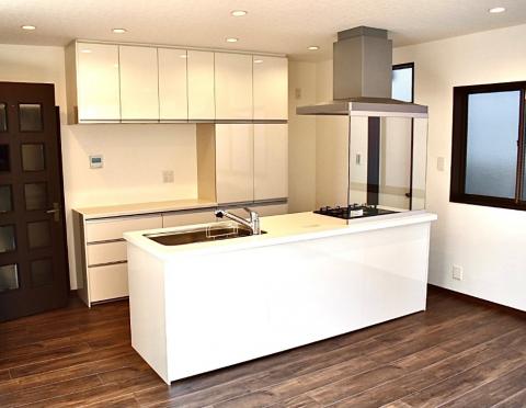 川崎市中原区アイランドキッチン施工写真