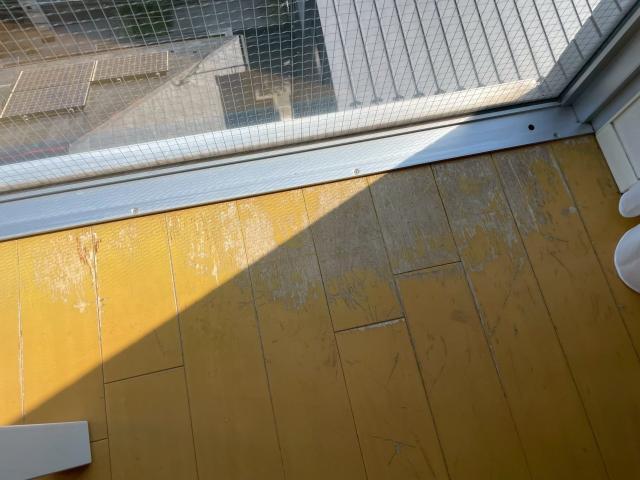 目黒区目黒本町でマンションのフローリング劣化傷既存写真