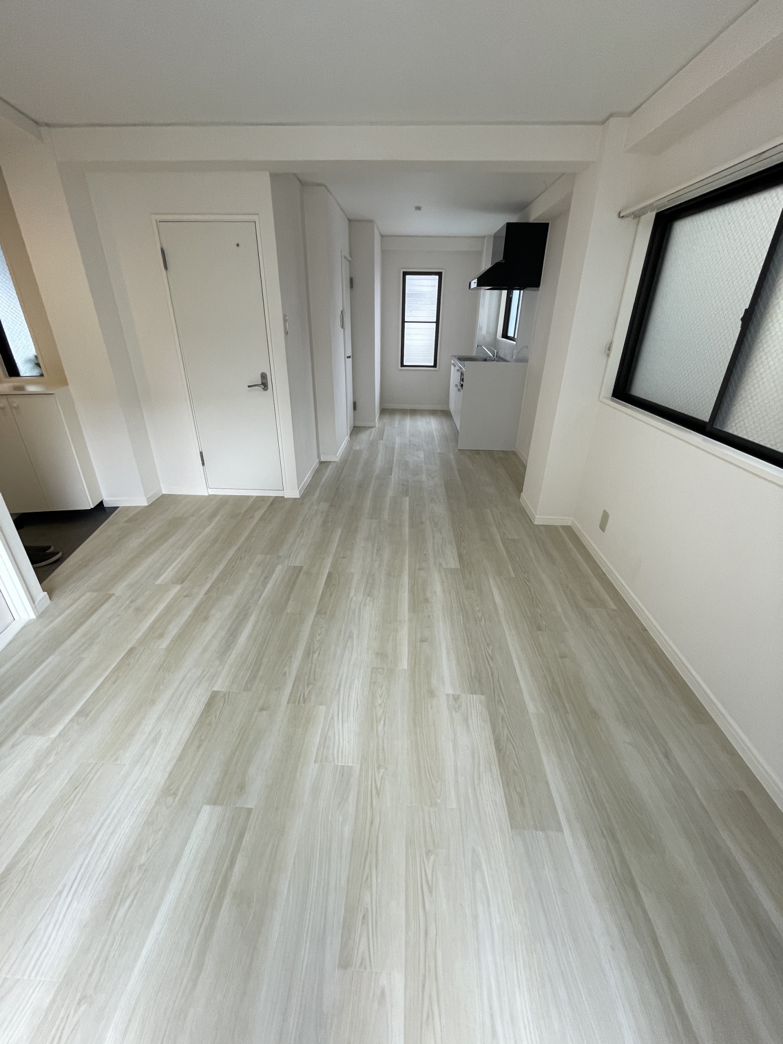 武蔵小山の賃貸マンションで床フロアタイル重ね張り完成写真