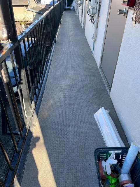品川区小山台のアパート鉄骨階段既存写真
