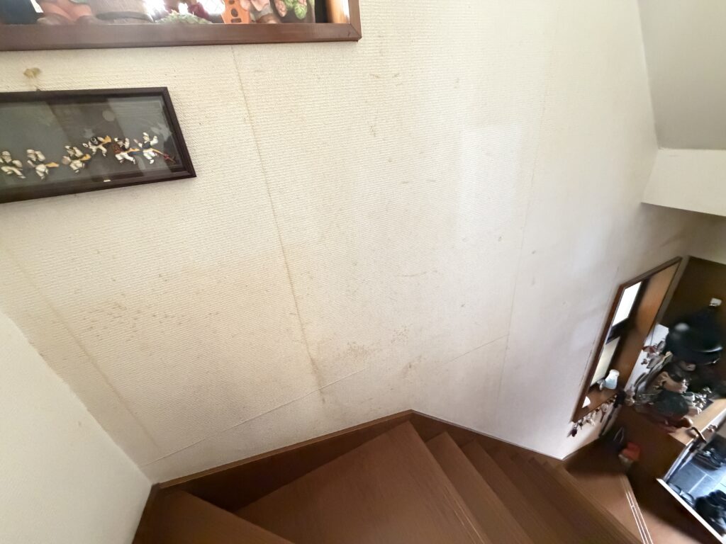 目黒区下目黒の手すり設置相談階段途中の写真