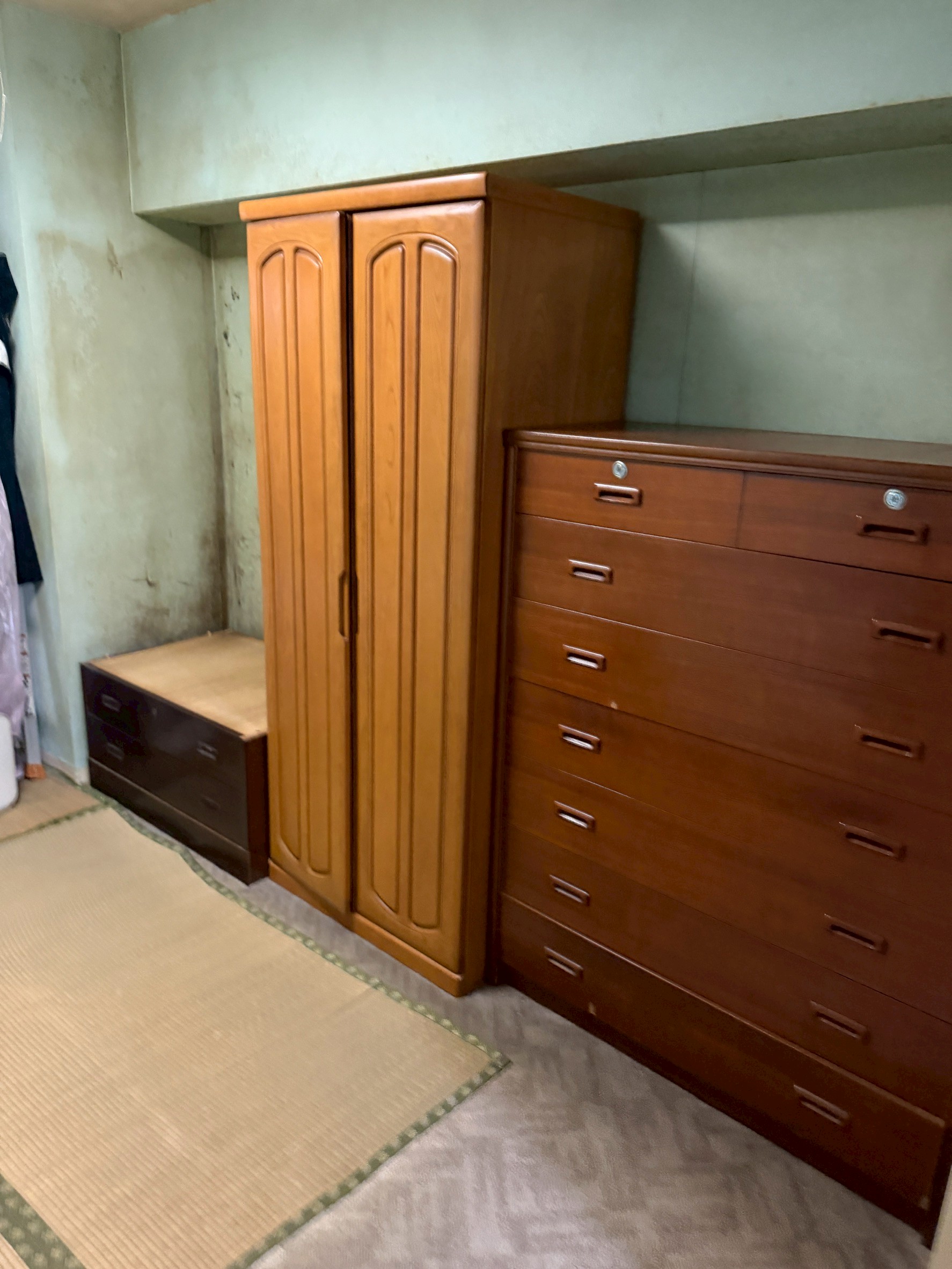 目黒区原町不用のタンス処分前写真