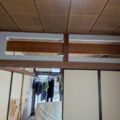 品川区小山で砂壁からクロスへ張り替えた写真