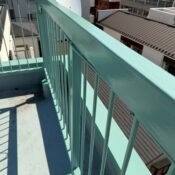 品川区西五反田鉄部手すりベランダ細かいところの上塗り終了写真