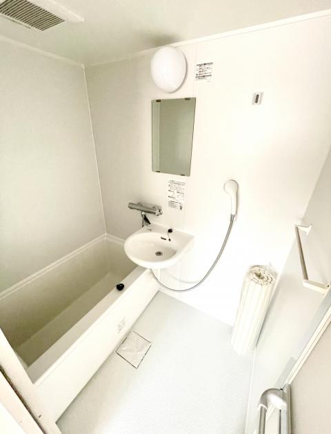 武蔵小山賃貸マンション浴室施工後写真