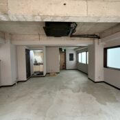 品川区五反田駅近くのパーソナル事務クロス工事完成写真