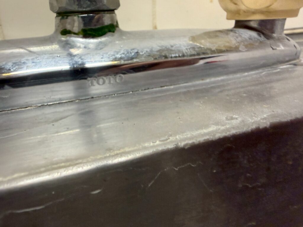 武蔵小山で退去後の賃貸マンション既存シンクの写真