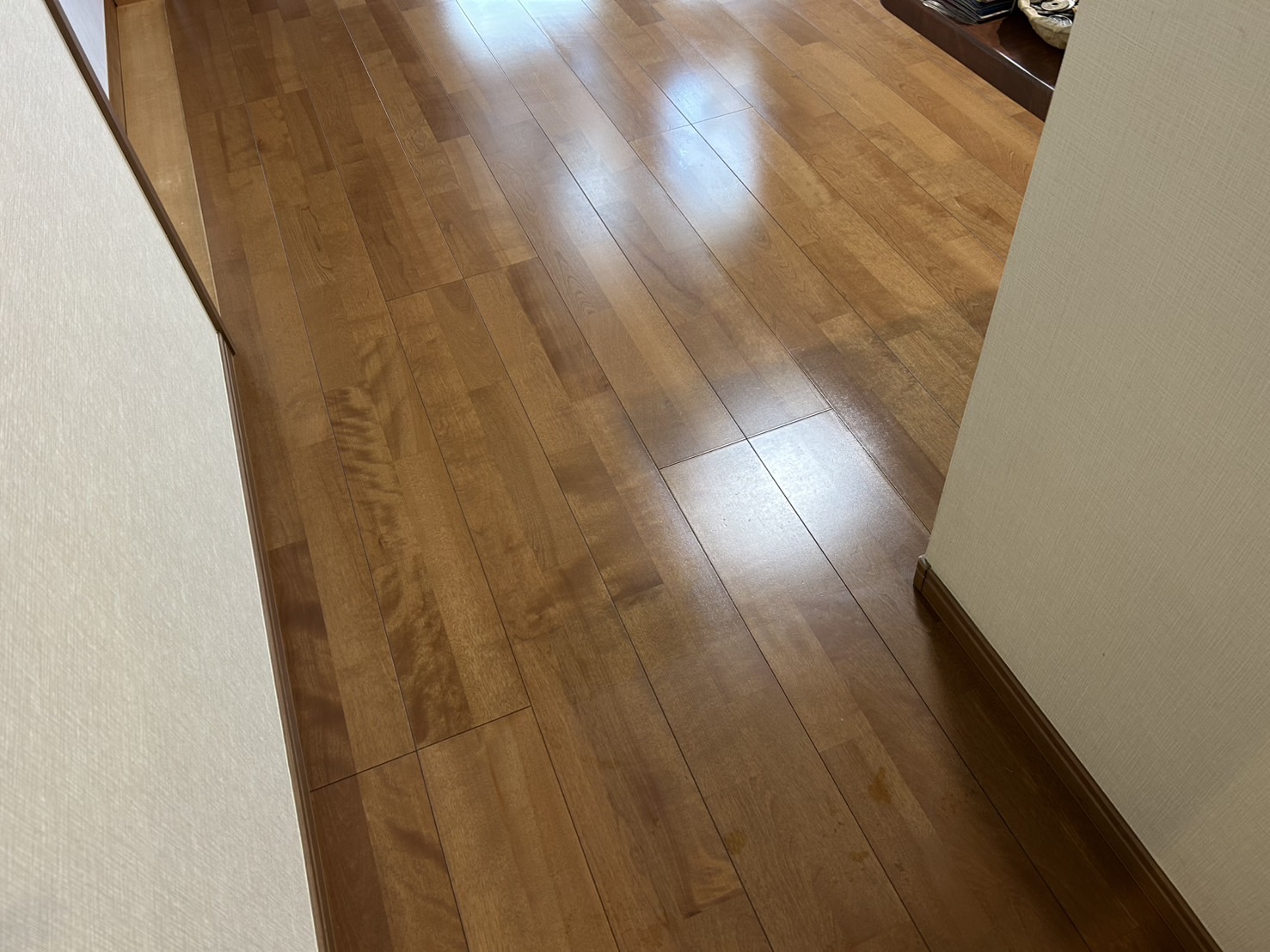 品川区小山台でフローリングクリーニング後の写真