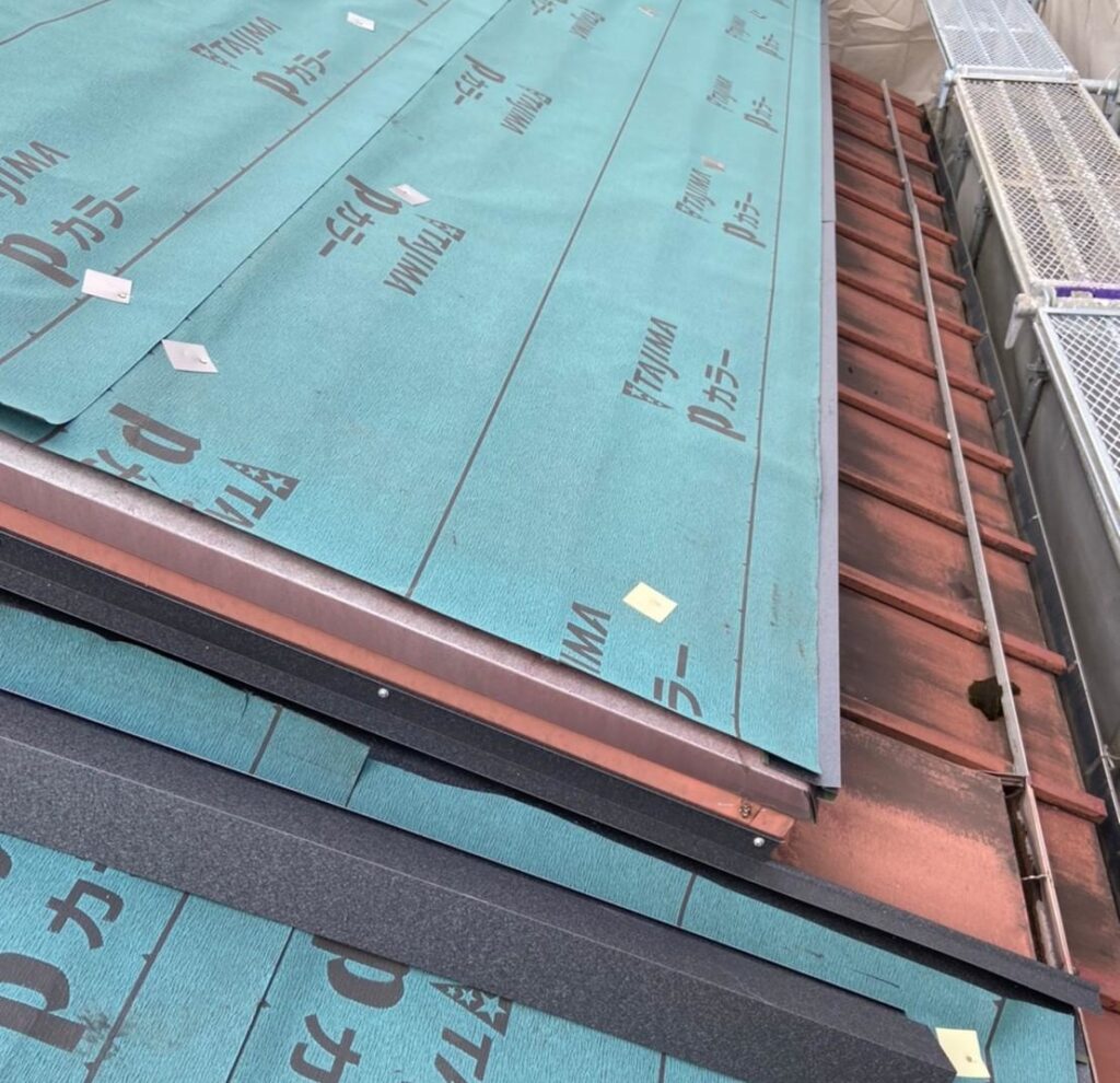 屋根カバー工法写真