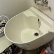 品川区小山で既存のスロップシンク写真