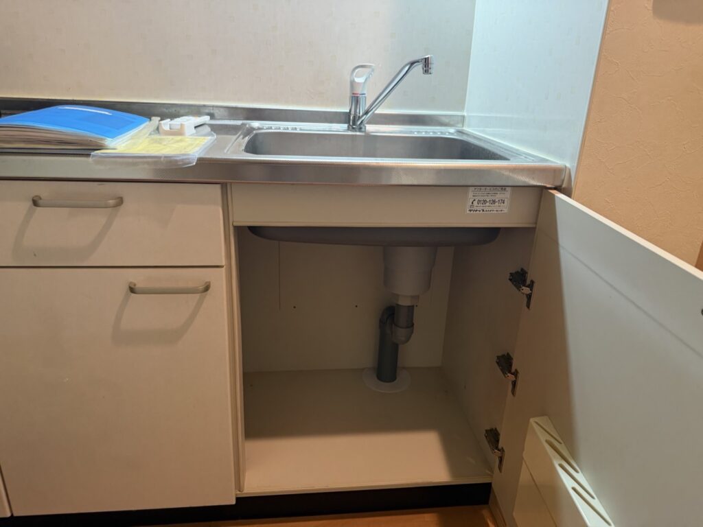 武蔵小山の賃貸マンションキッチン水栓交換した写真