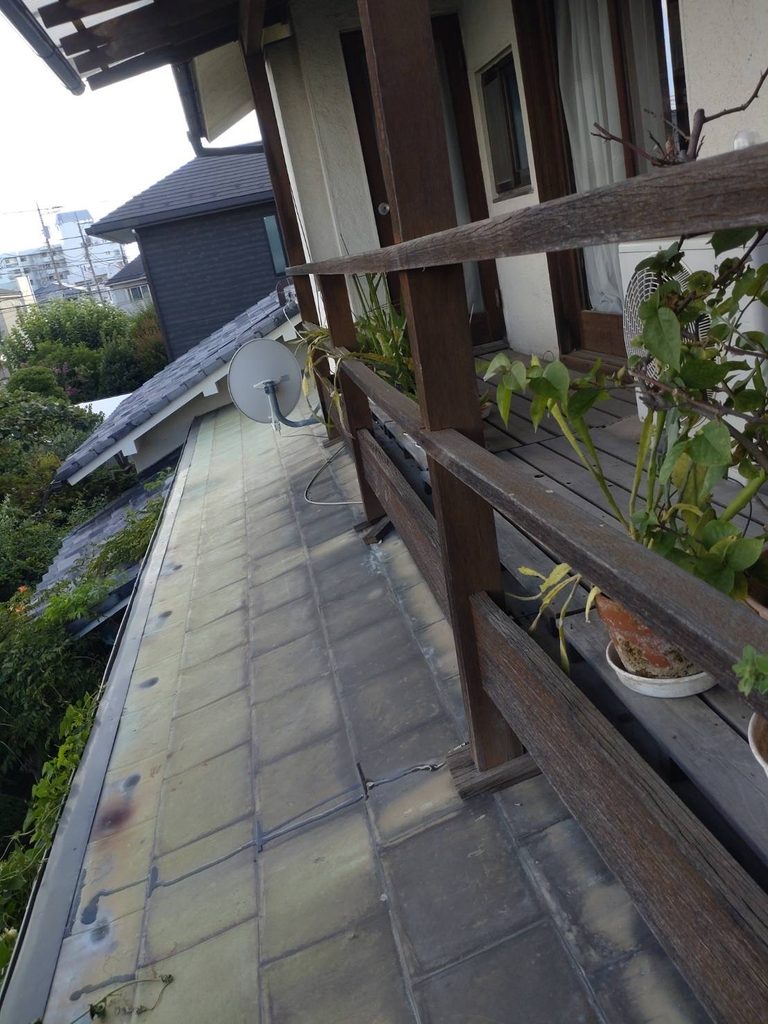 目黒区下目黒で木製ベランダ既存写真