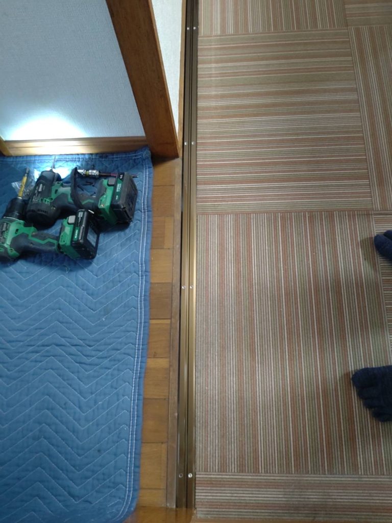 品川区小山台で新しいレールを付けた写真