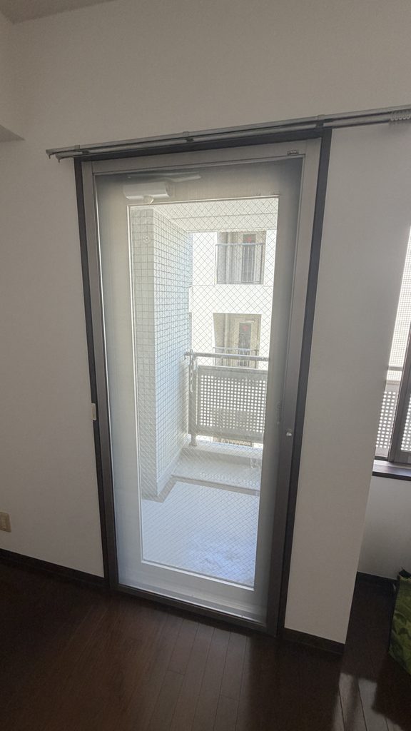 目黒区洗足の中古マンション勝手口既存写真