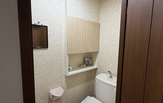 目黒区大岡山で吸い込みの弱い浴室・洗面所・トイレの換気扇調査