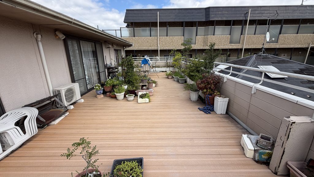 目黒区碑文谷戸建てベランダ雨漏り既存写真